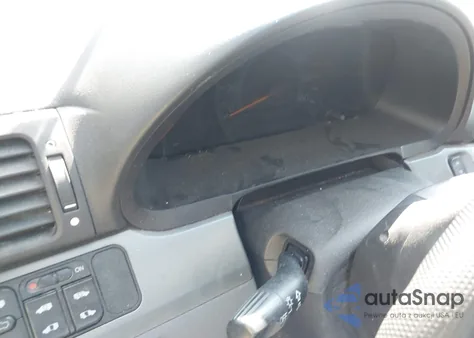 2005 Honda Odyssey Ex-L from USA, damaged, VIN 5FNRL38775B065521